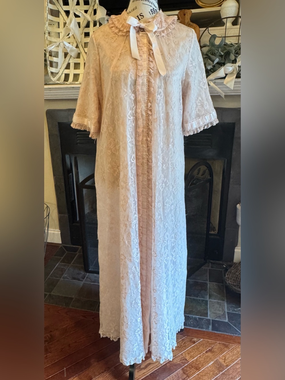 Odette Barsa Vintage 50s Peignoir Robe Pink Lace Regencycore Glamour I Magnin